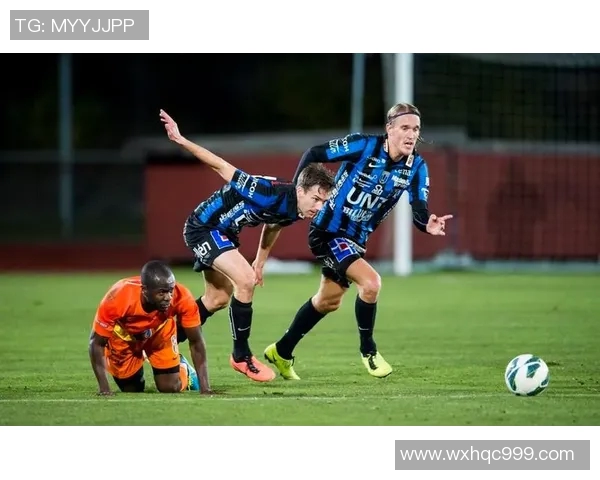 呃斯特松与天狼星的激烈对决揭示足球战术与团队合作的重要性