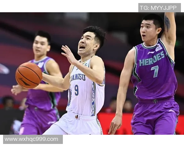 吴冠希在篮球赛场上的成长与突破展现了中国篮球的新希望与未来潜力